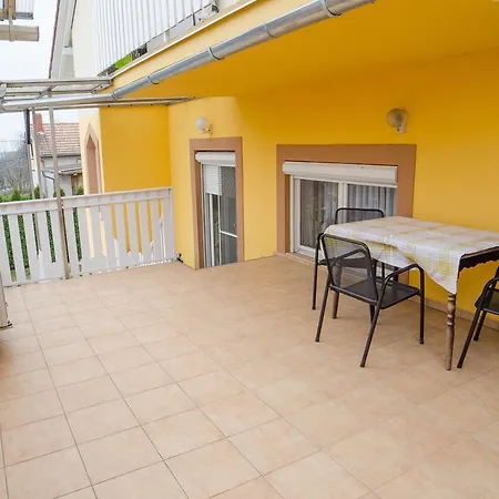 Kaman Vendeghaz Alsópáhok