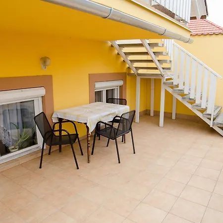 Apartman Kámán *