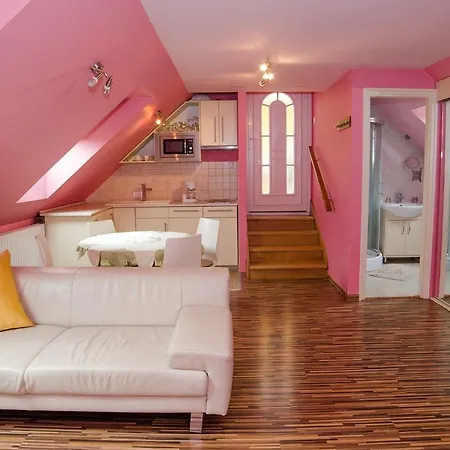 Kaman Vendeghaz * Альшопахок