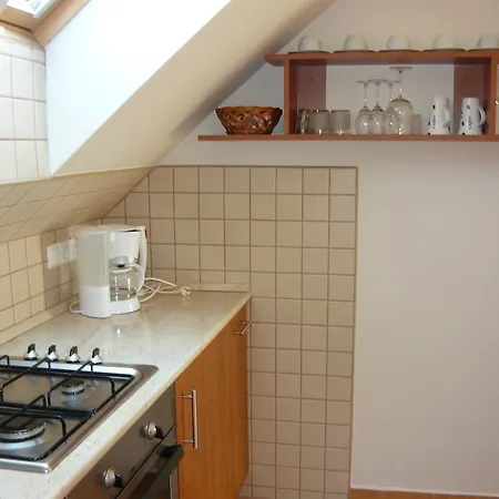 Kaman Vendeghaz * Альшопахок