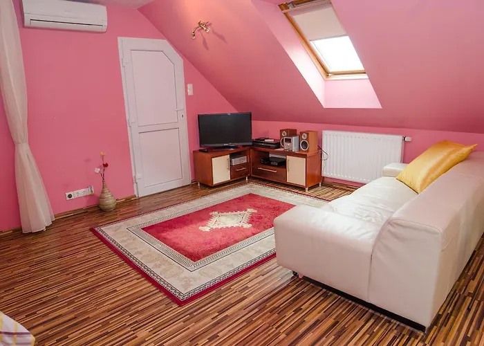 Kaman Vendeghaz דירה Alsópáhok