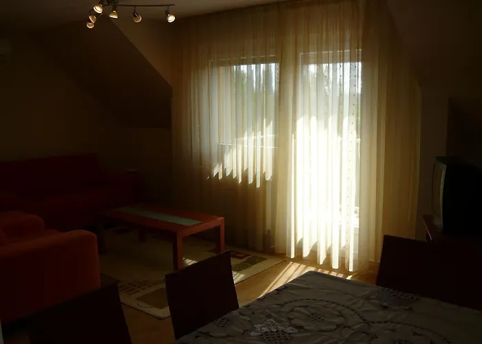 Kaman Vendeghaz Apartment Alsópáhok